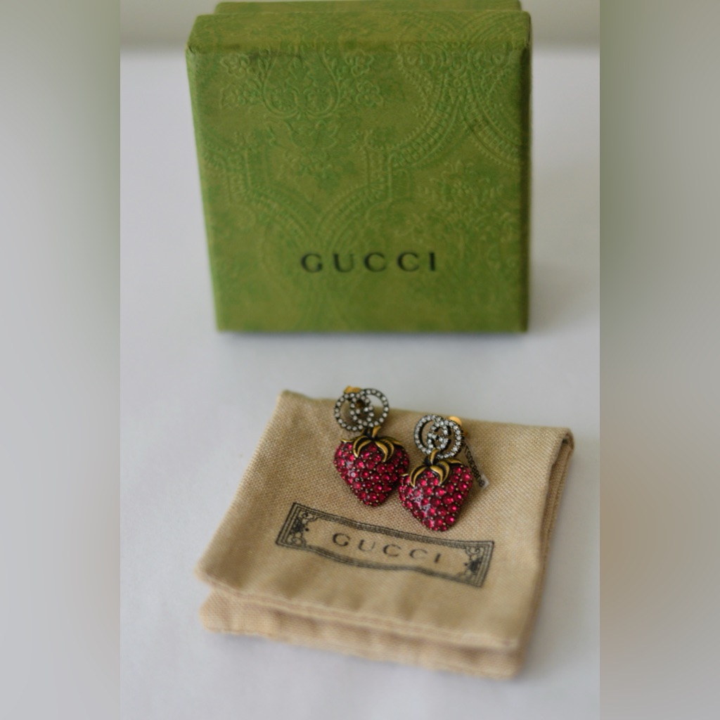 Gucci Pink Heart Earrings